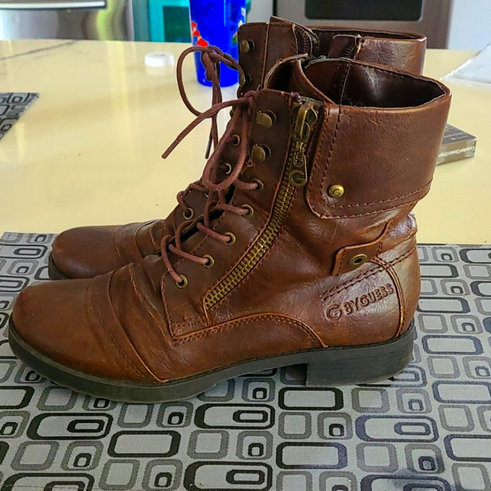 Guess boots size 8 and a half